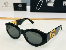 Picture of Versace Sunglasses _SKUfw55051478fw